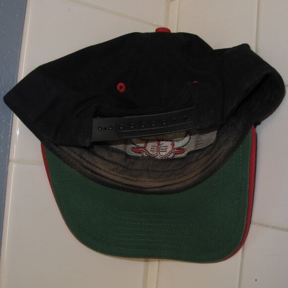 Chicago Bulls ball cap/hat - Picture 5 of 5